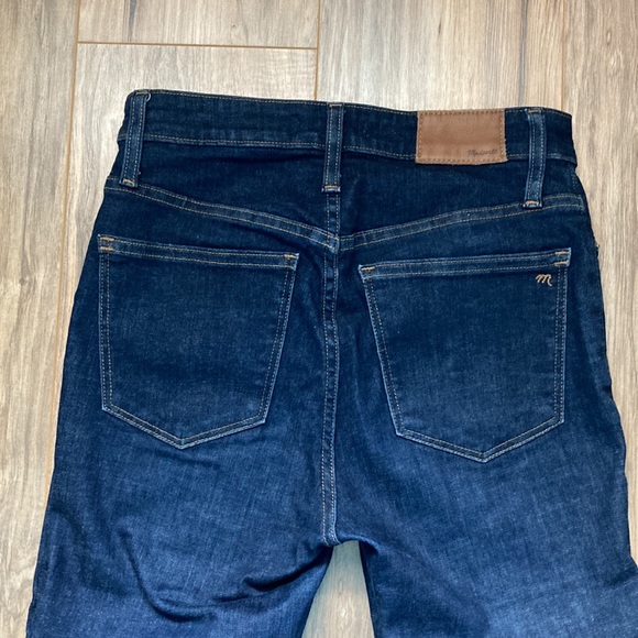 Madewell | Curvy High Rise Skinny Jeans Dark Wash size 27 - Picture 11 of 15